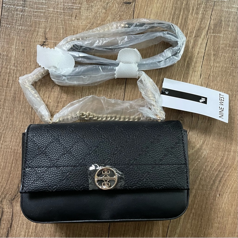 Brand New Black Nine West Purse with gold chain detail on strap. New With Tags.